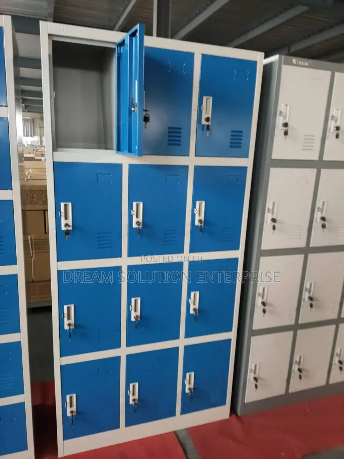 22 Doors Workers Locker