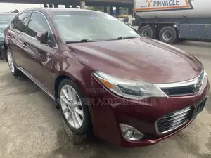 Toyota Avalon 2013 Red