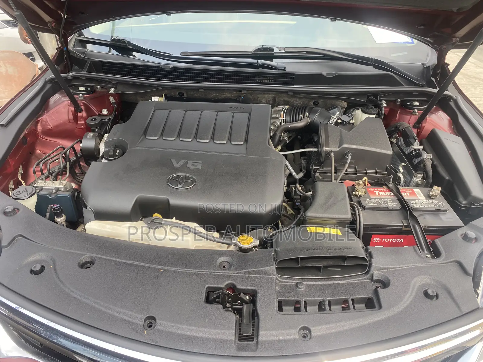 Toyota Avalon 2013 Red