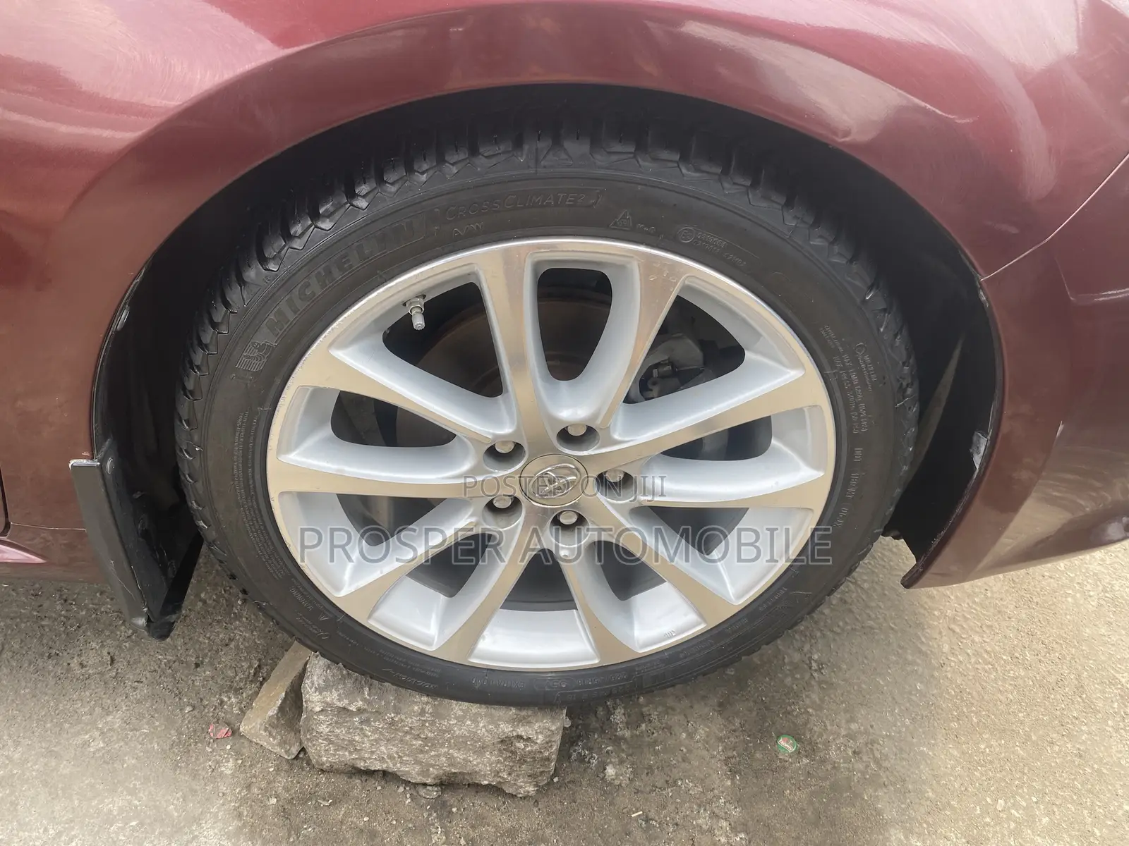 Toyota Avalon 2013 Red