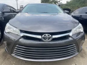 Toyota Camry 2015 Gray