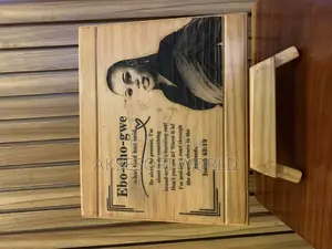 Custom Wood Plaque Mother’S Gift Set