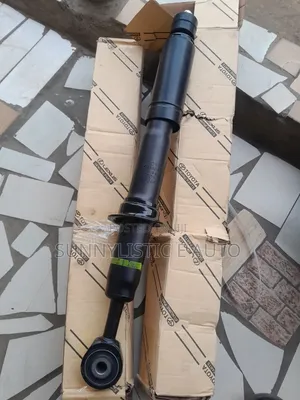 Front Shock Absorber for Toyota Landcruiser 2010-2014 Model