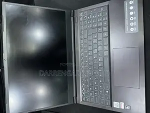 Laptop Medion Erazer X6805 16GB Intel Core I5 SSD 512GB