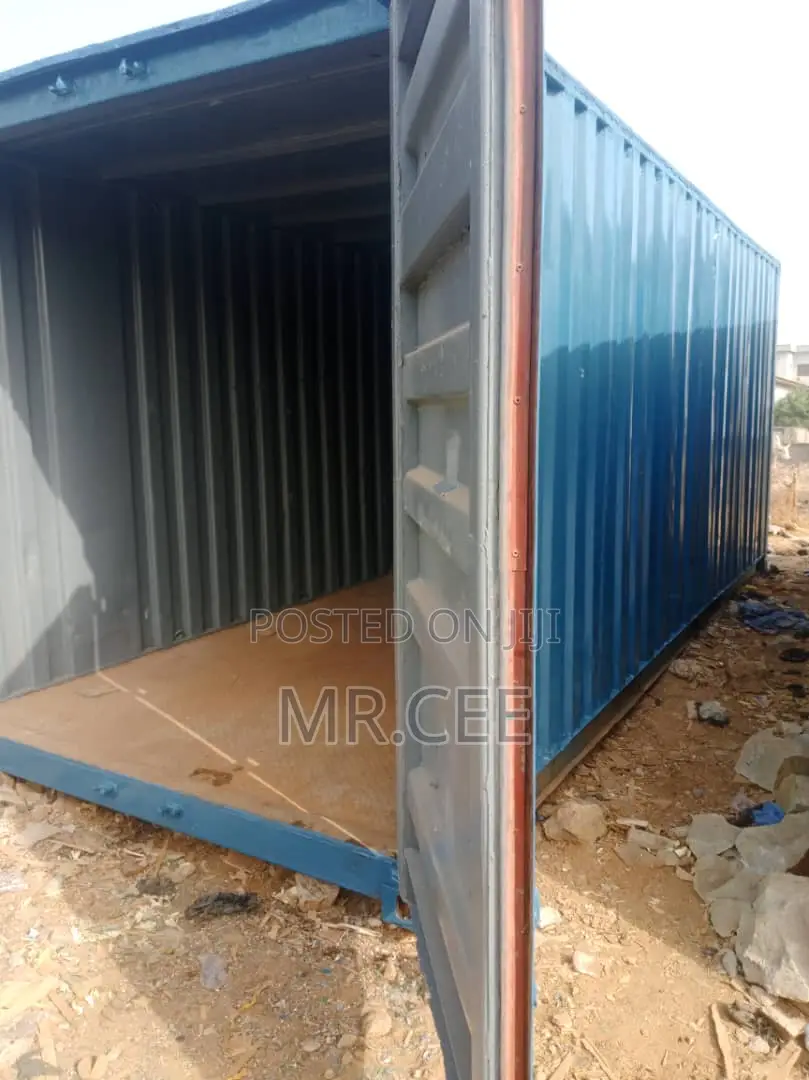 20 Ft Shipping Containers