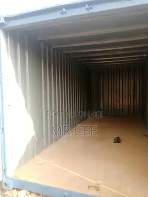 20 Ft Shipping Containers