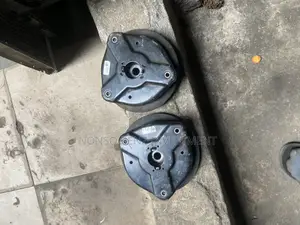 Set Of Front Shock C300 (W204)