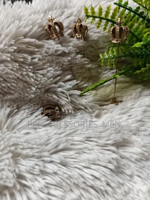 Men's Brooch