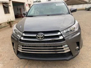 Photo - Toyota Highlander 2014 Gray