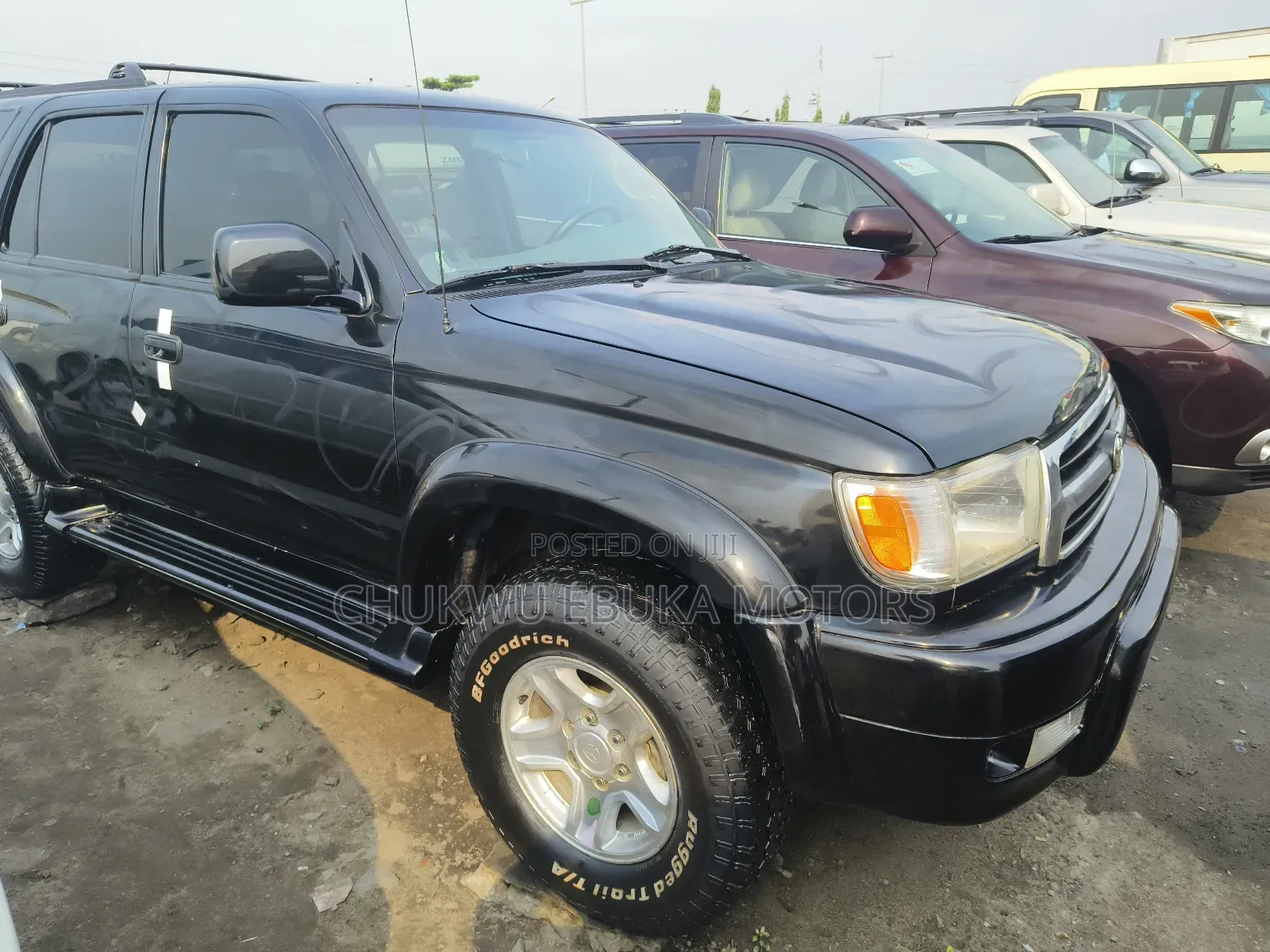 Toyota 4-Runner 2000 Black