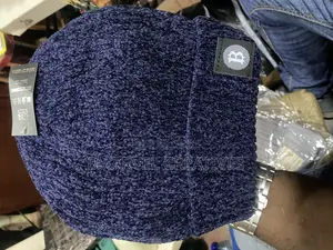 Unisex Urgentman Labal Winter Hats Solid Color Knitted Hats