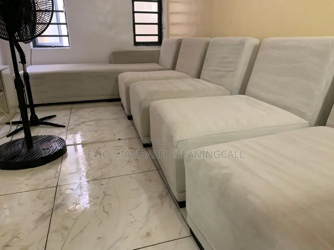 Upholstery and Rug Wash
