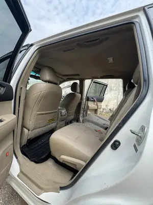 Toyota Highlander Limited 2012 White