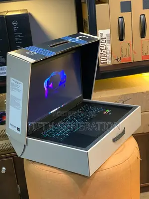Laptop HP Omen 17 32GB AMD Ryzen 9 SSD 1T