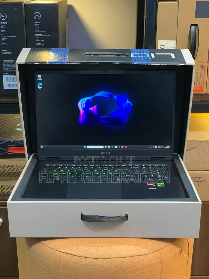 Laptop HP Omen 17 32GB AMD Ryzen 9 SSD 1T