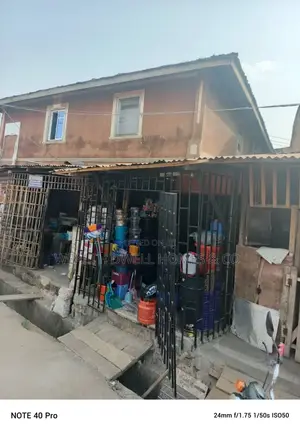 A Storey Building House At Adesida Dual Road.