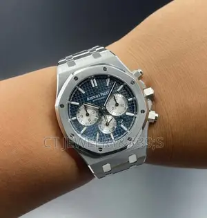 Premium: Nice Audemars Piguet Royal Oak Chronograph (Auto)