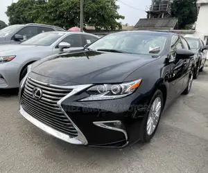 Lexus ES 2015 Black