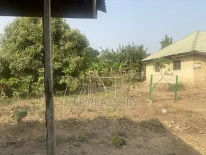 4bed Flat 3units of Self Con on 3plots