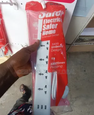 Itel 5 Sockets Extension Box Power Strip With 3 USB