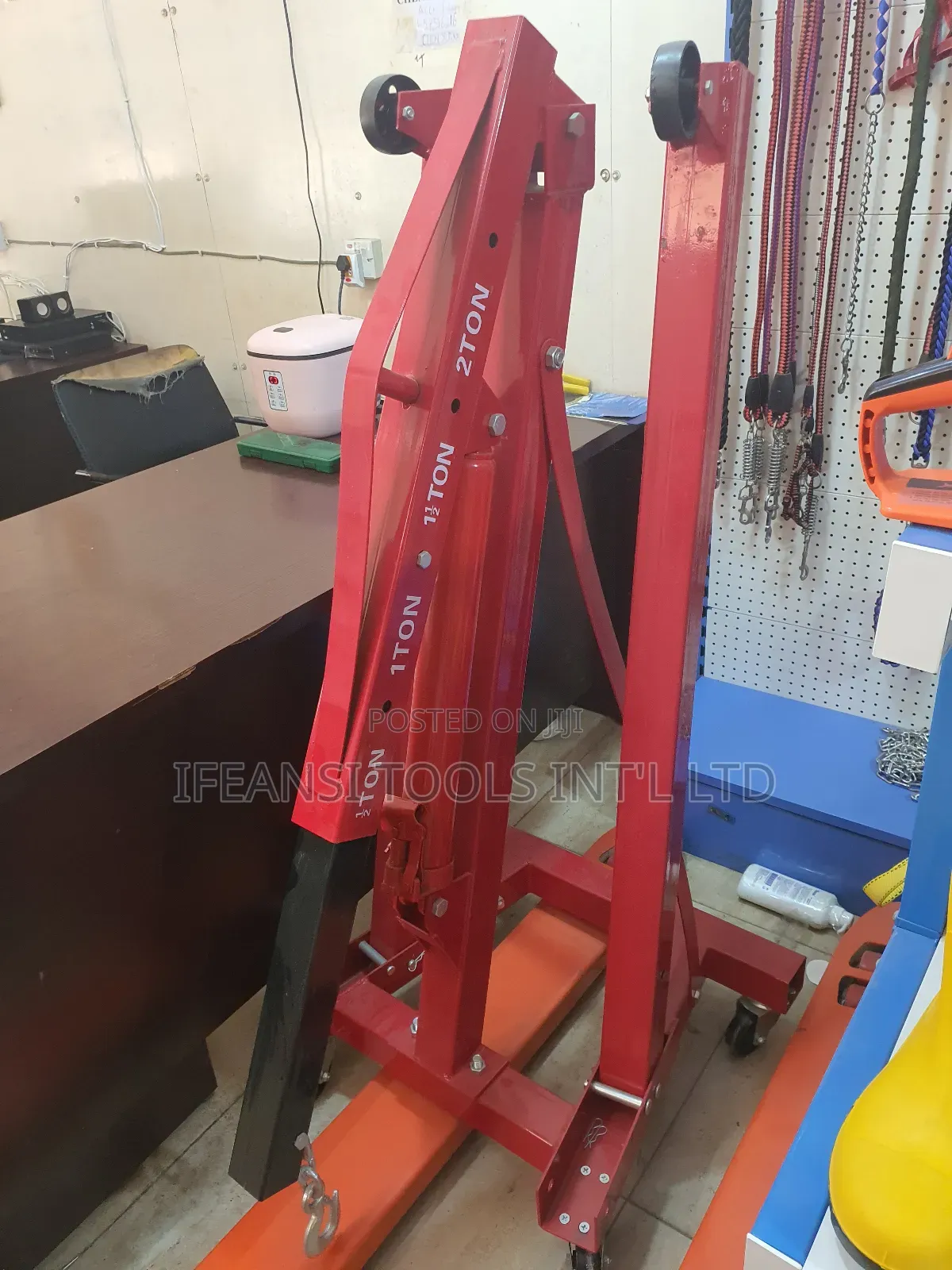 Engine Crane 2ton Lift