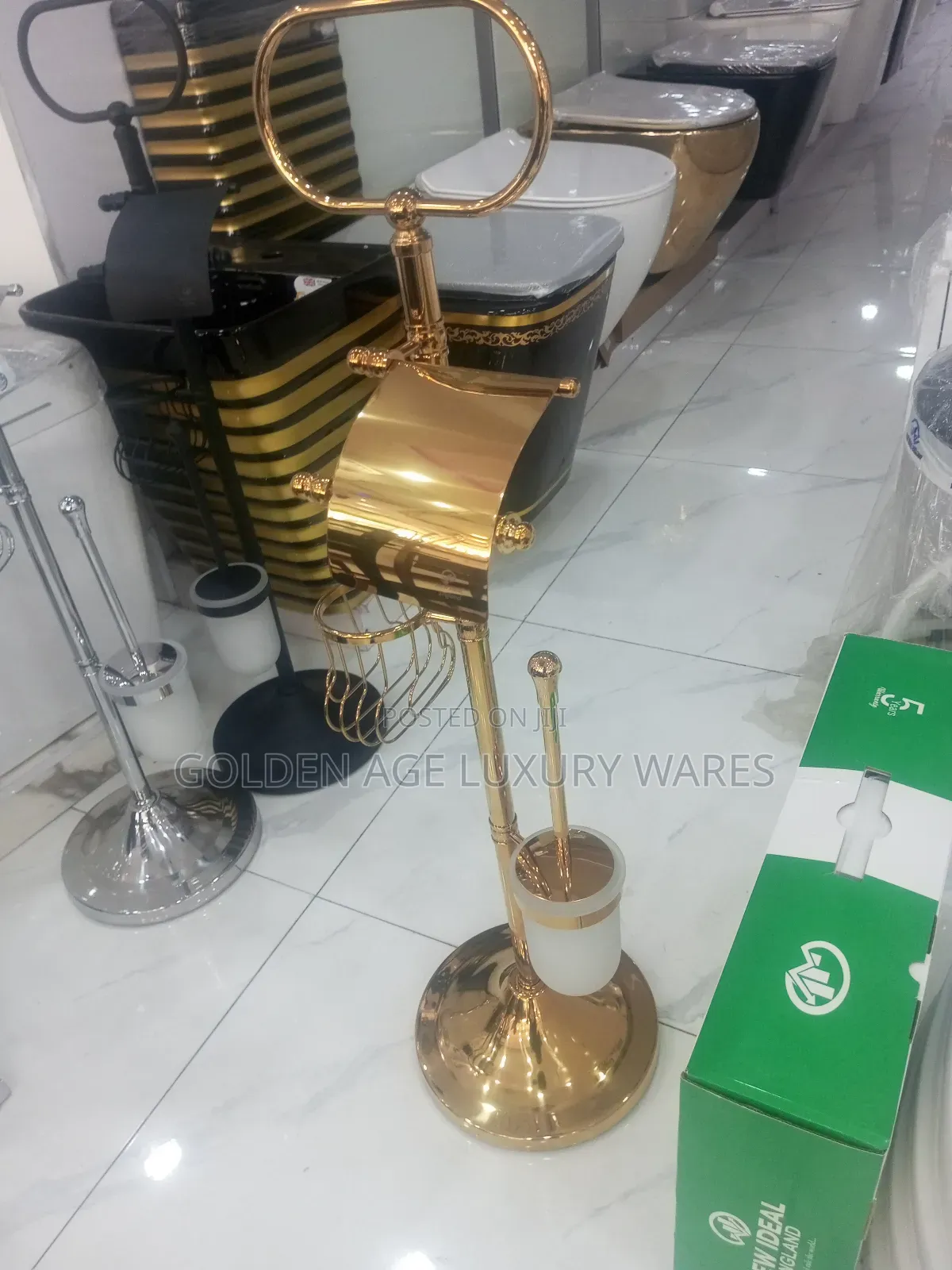 Gold Standing Brush Accessories