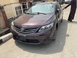 Upgrading Headlight Toyota Corolla 2010-12 Model