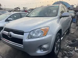 Toyota RAV4 3.5 Limited 4x4 2011 Silver