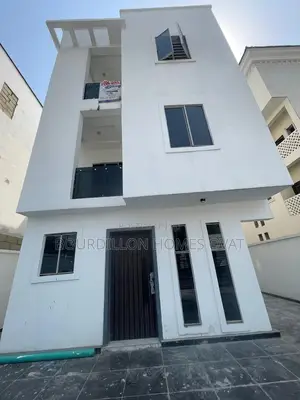 5bdrm Duplex in Lekki Phase 1 for sale