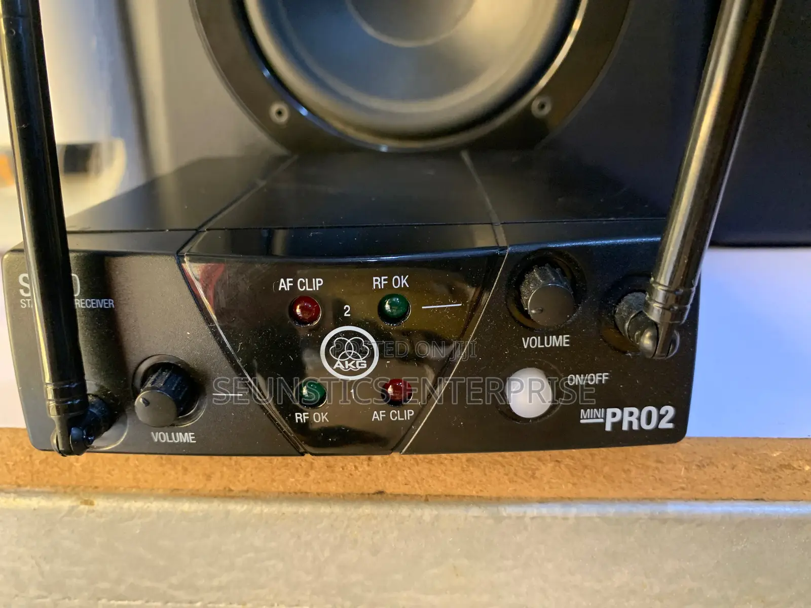 Quality AKG SR40 Mini Pro2 Wireless Microphones