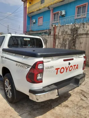 Booth Cover Shock for Toyota Hilux /%'=4+