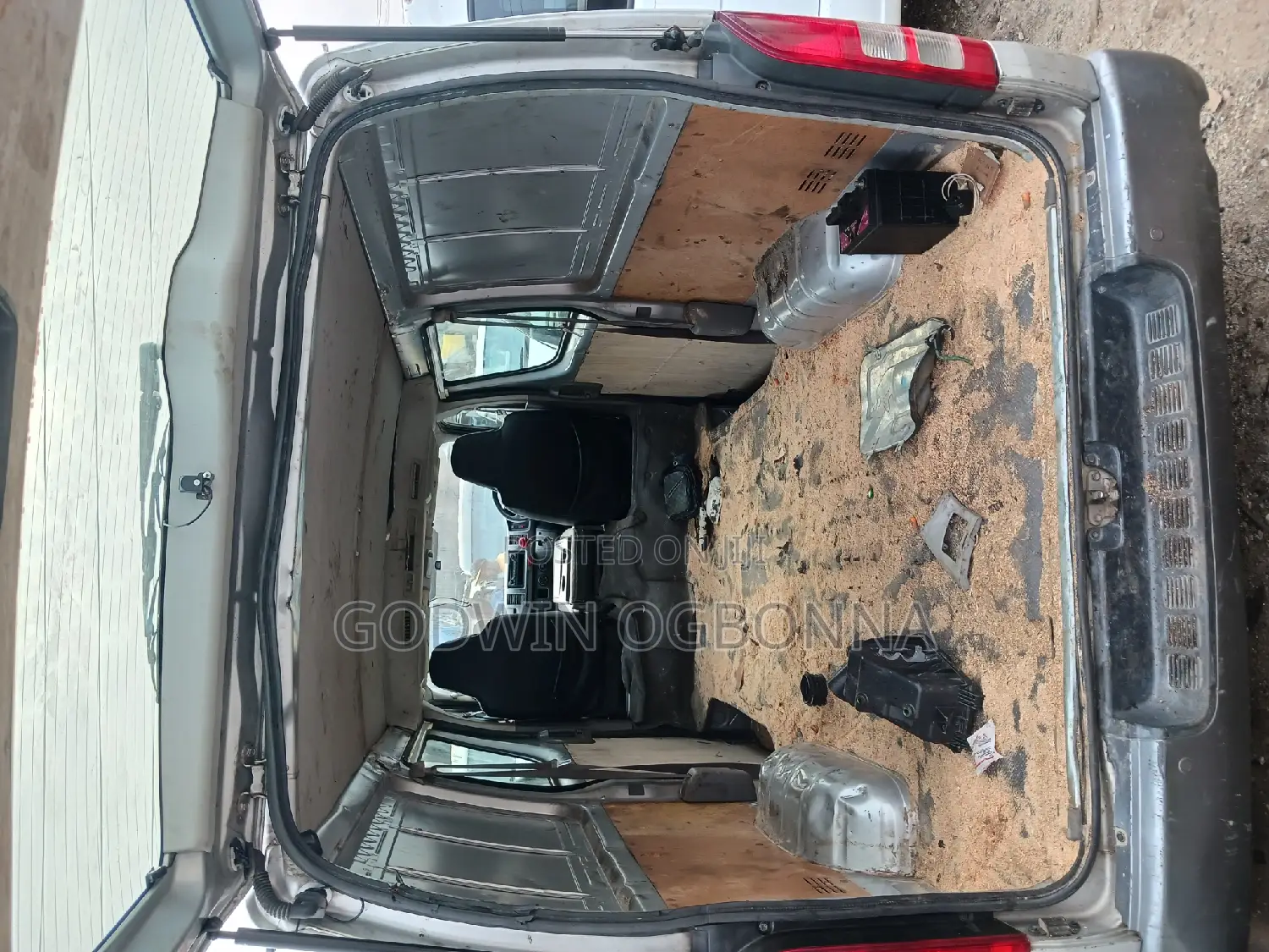 Toyota HiAce 2008 Silver
