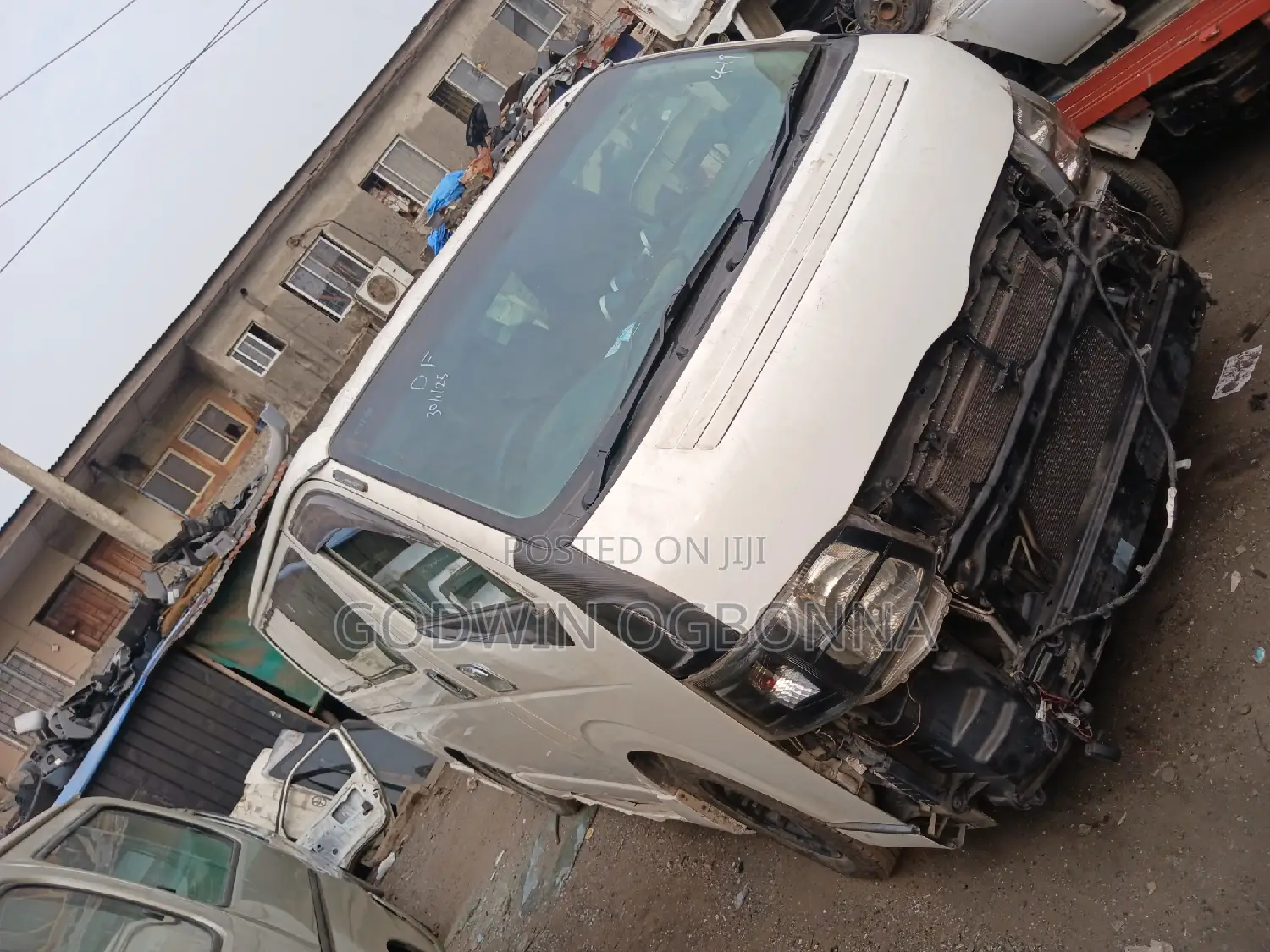 Toyota HiAce 2010 White