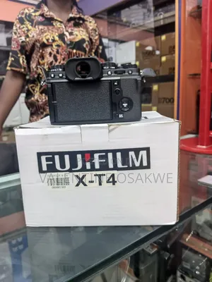 Fujifilm ×-T4 Only Body