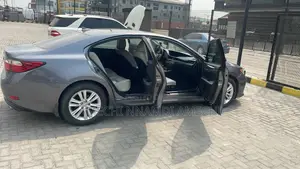 Lexus ES 350 FWD 2014 Gray