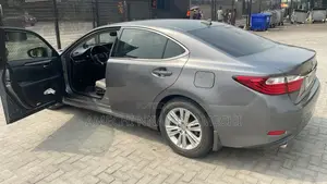 Lexus ES 350 FWD 2014 Gray