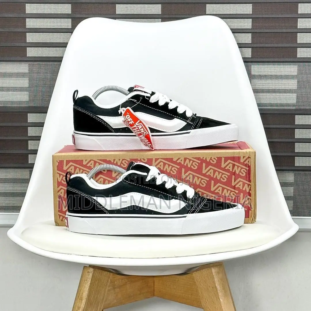 Nu Skool Vans Off the Wall Sneakers