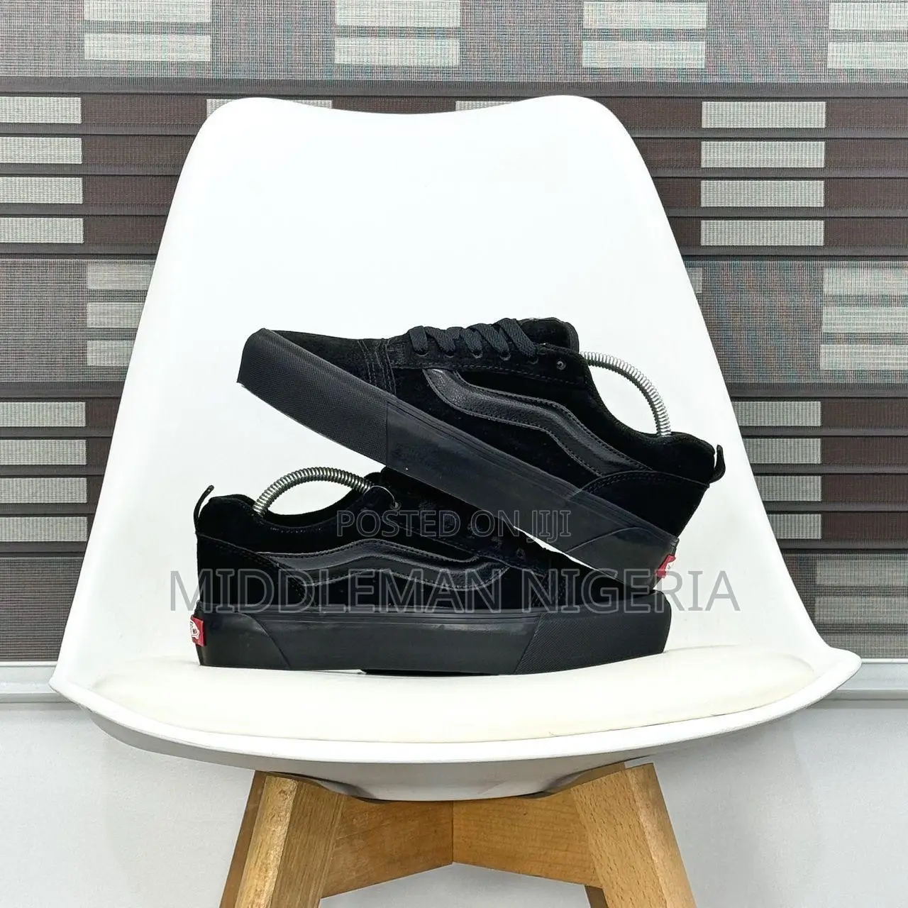 Nu Skool Vans Off the Wall Sneakers