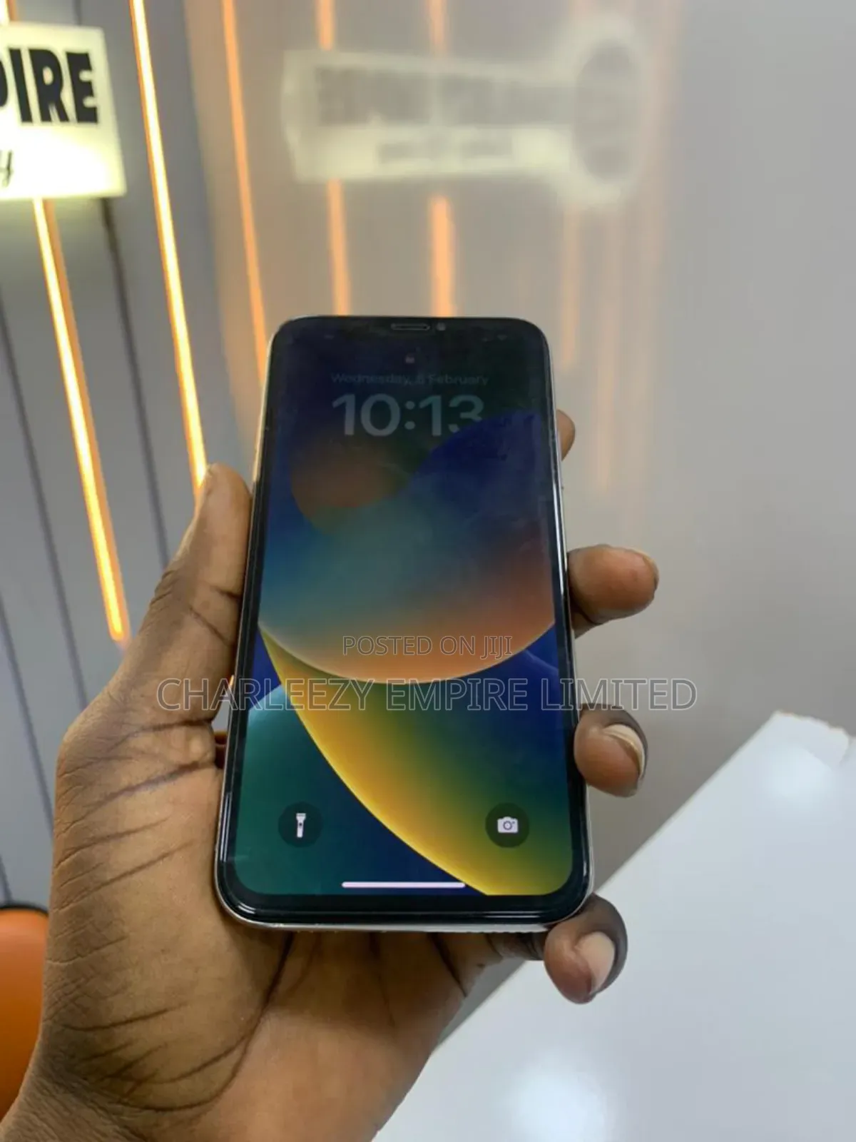 Apple iPhone X 64 GB White