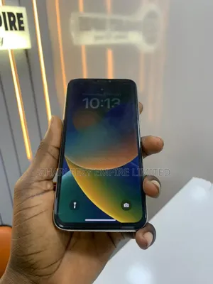 Apple iPhone X 64 GB White