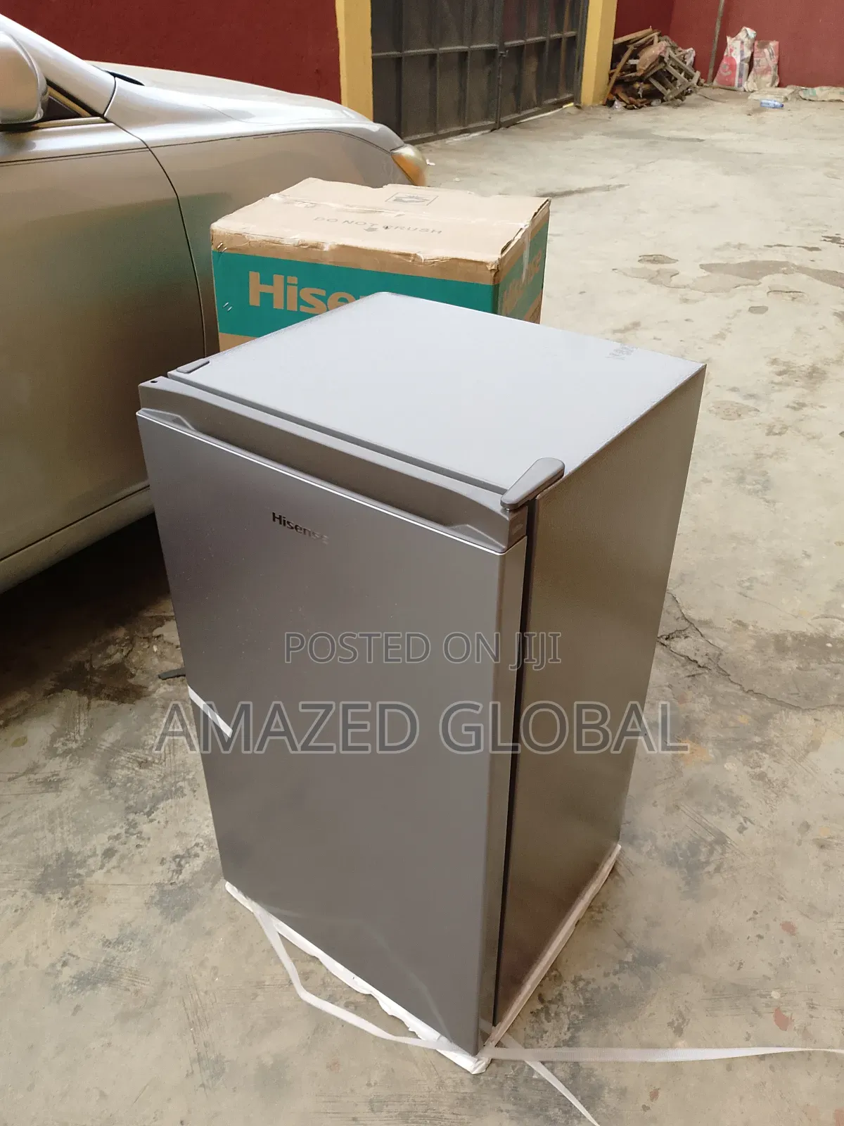 The Original Hisense Compact (Ref093dr) Refrigerator