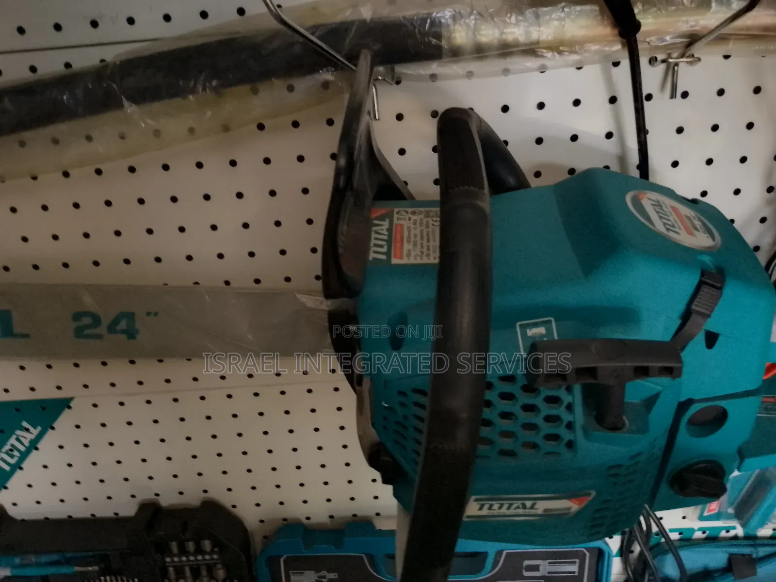 Gasoline Chain Saw