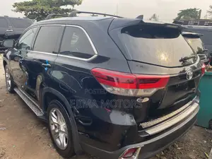 Toyota Highlander 2017 Black