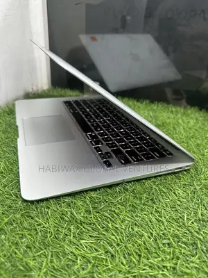 Laptop Apple MacBook Air 2014 4GB Intel Core i5 SSD 128GB