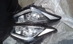 Head Lamps Charger Type Hyundai Genesis 2016/2017/2018