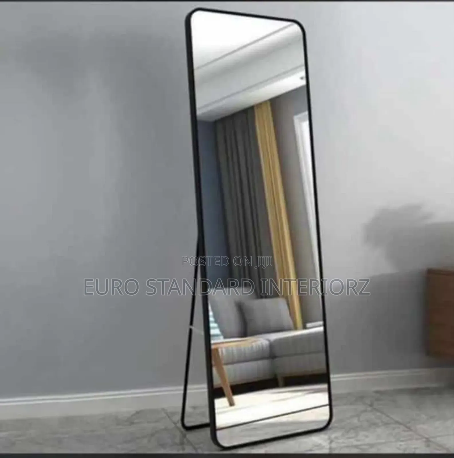 Standing Free Mirror