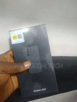 New Samsung Galaxy S24 256 GB Yellow