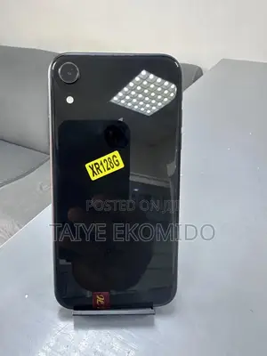 Apple iPhone XR 128 GB Black