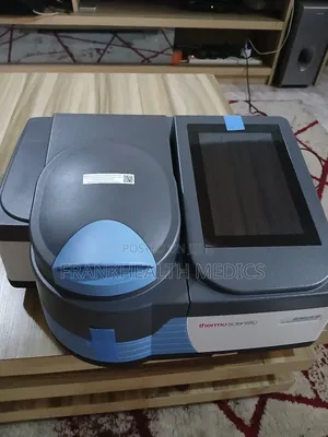 Spectrophotometer Double Beam Thermo Fisher