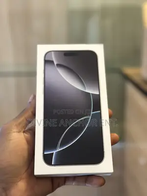 New Apple iPhone 16 Pro Max 512 GB White